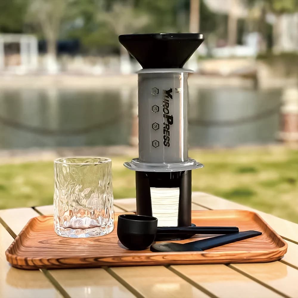 Pārnēsājams French Press kafijas aparāts